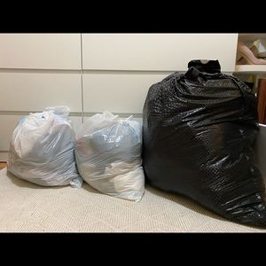 Lot of women’s clothing!